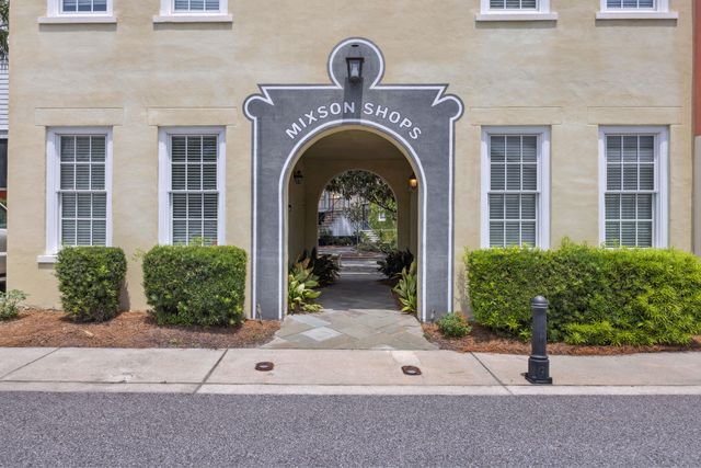 1672 Indy Drive, North Charleston, SC 29405