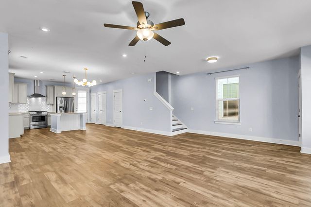 1672 Indy Drive, North Charleston, SC 29405