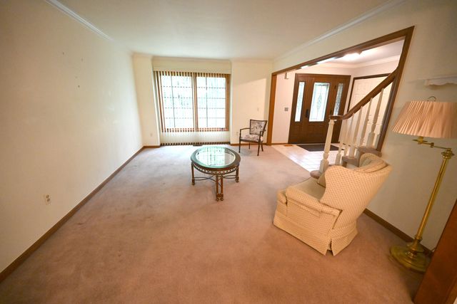 11343 Cloverlawn Drive, Brighton, MI 48114