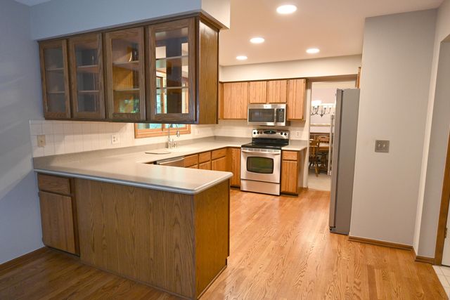 11343 Cloverlawn Drive, Brighton, MI 48114
