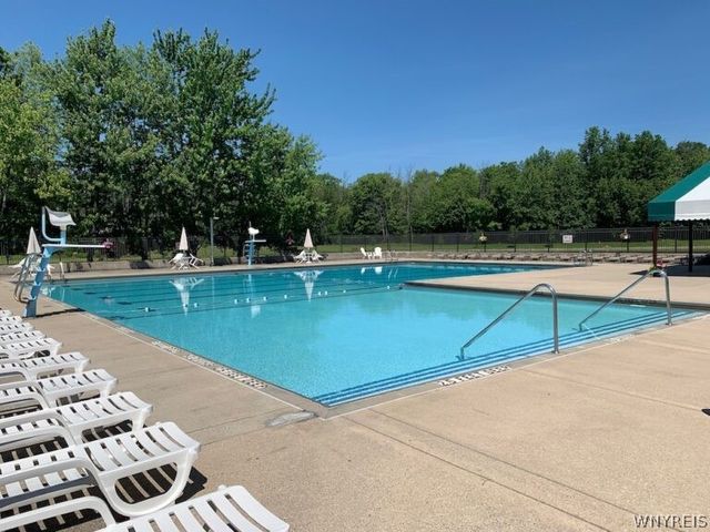159 Little Robin Road, Amherst, NY 14228