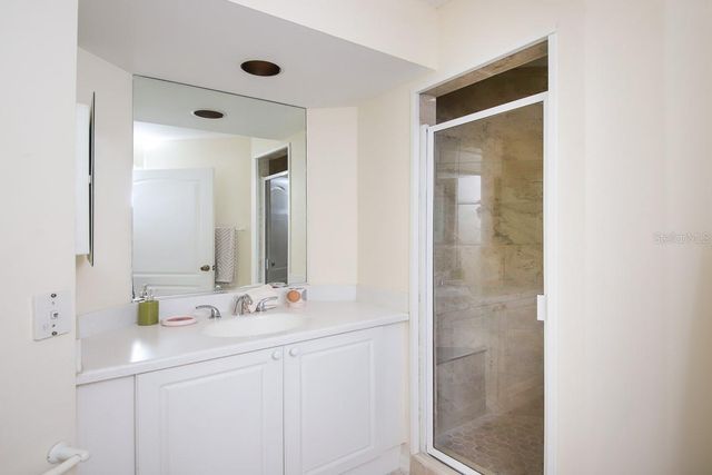 3605 54TH DRIVE W 202, Bradenton, FL 34210