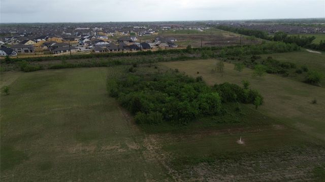 10318 County Road 67, Manvel, TX 77578