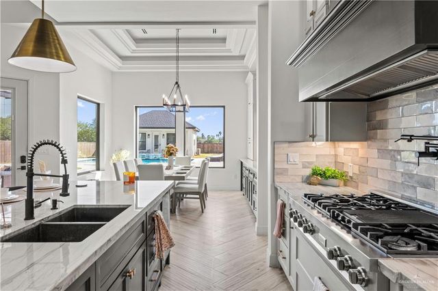 1910 Turtle Dove Circle, Harlingen, TX 78550