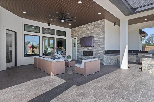 1910 Turtle Dove Circle, Harlingen, TX 78550