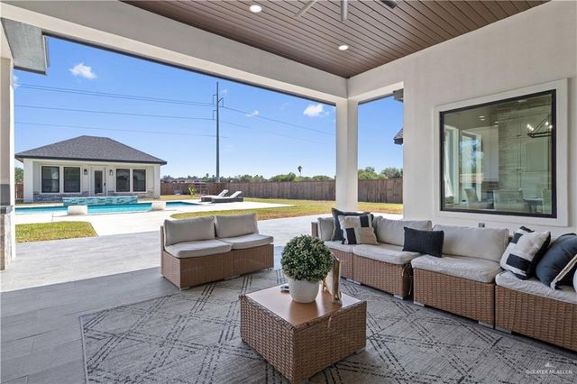 1910 Turtle Dove Circle, Harlingen, TX 78550