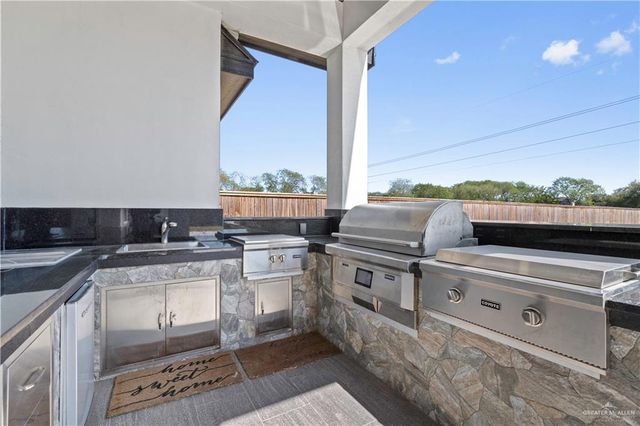 1910 Turtle Dove Circle, Harlingen, TX 78550