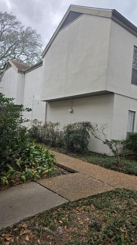 2100 Tanglewilde St 632, Houston, TX 77063