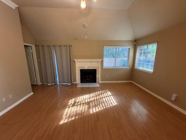 5913 SHANGHAI PIERCE RD, Austin, TX 78749