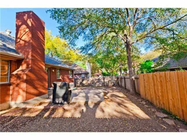 5913 SHANGHAI PIERCE RD, Austin, TX 78749