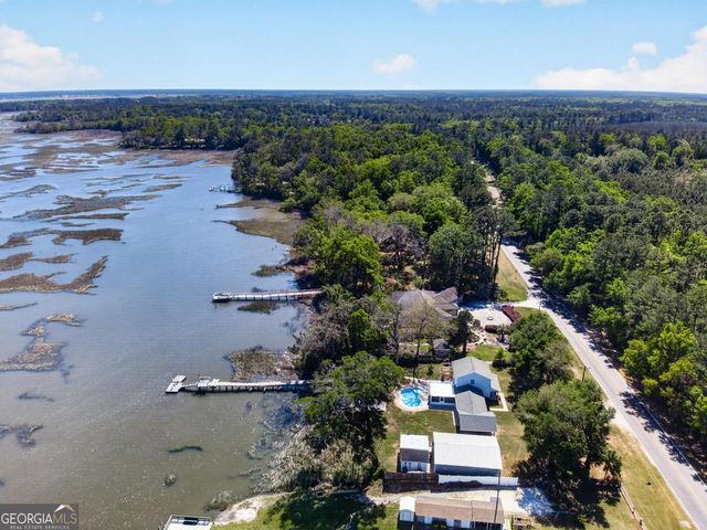 5640 Harrietts Bluff Road, Woodbine, GA 31569