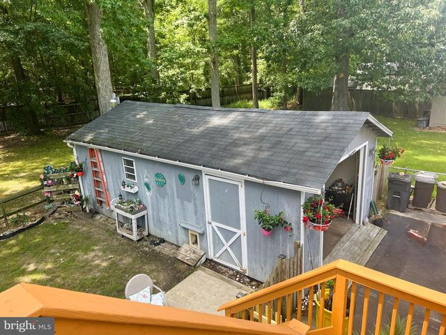 1183 CEDAR AVE, Shady Side, MD 20764