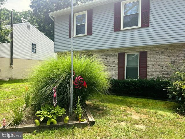 1183 CEDAR AVE, Shady Side, MD 20764