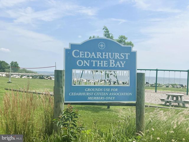 1183 CEDAR AVE, Shady Side, MD 20764
