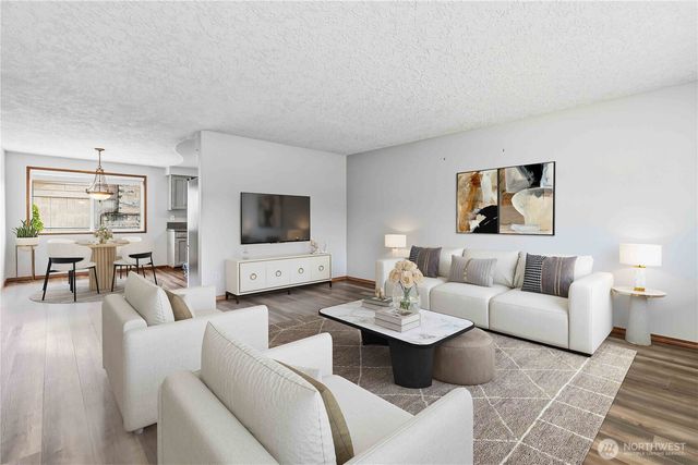 1 Independence Court, Longview, WA 98632