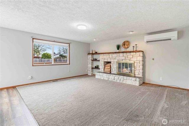 1 Independence Court, Longview, WA 98632