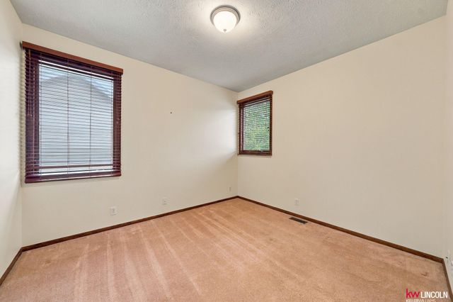 7700 S 25th Street, Lincoln, NE 68512