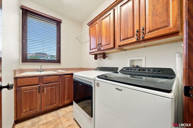 7700 S 25th Street, Lincoln, NE 68512