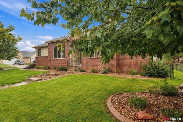 7700 S 25th Street, Lincoln, NE 68512