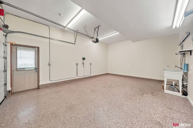 7700 S 25th Street, Lincoln, NE 68512