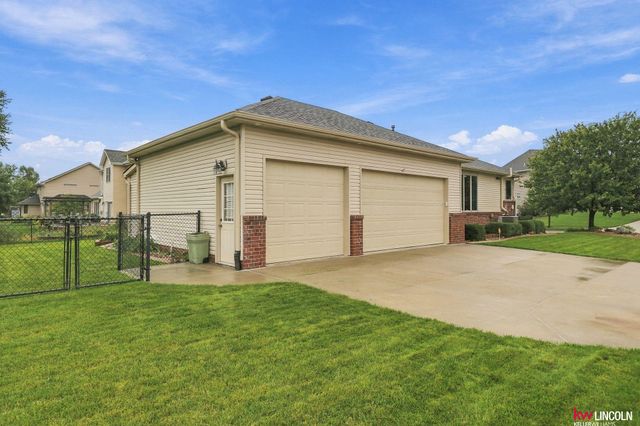 7700 S 25th Street, Lincoln, NE 68512