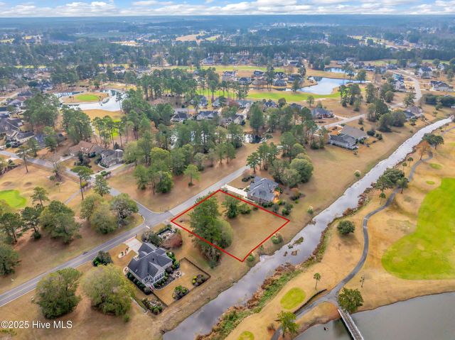 1070 N Middleton Drive NW, Calabash, NC 28467