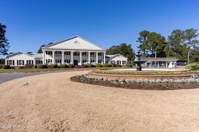 1070 N Middleton Drive NW, Calabash, NC 28467