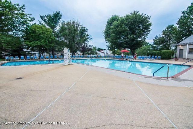 174 Tulip Lane, Freehold, NJ 07728