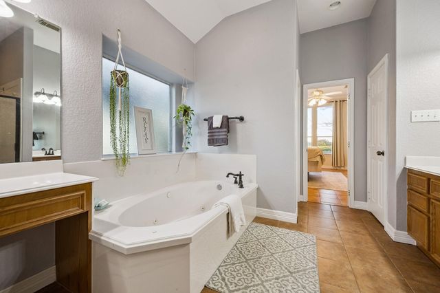 6434 County Road 164, Alvin, TX 77511