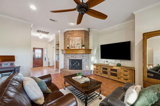 6434 County Road 164, Alvin, TX 77511