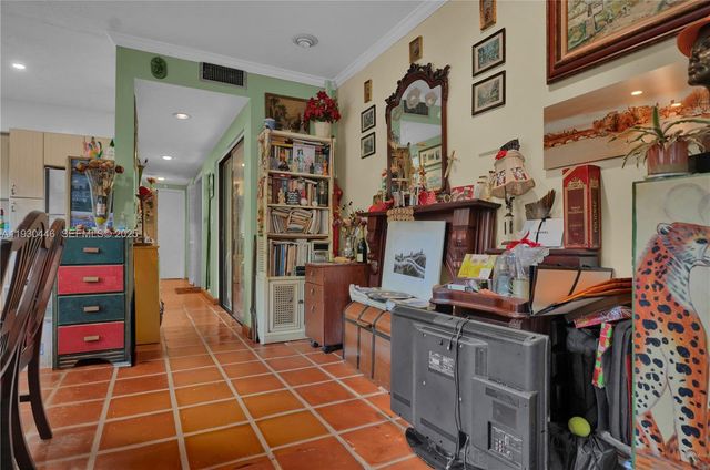 2790 SW 22nd Ave, Miami, FL 33133