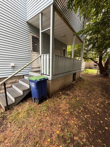 37 Parkdale 37, Somerville, MA 02143