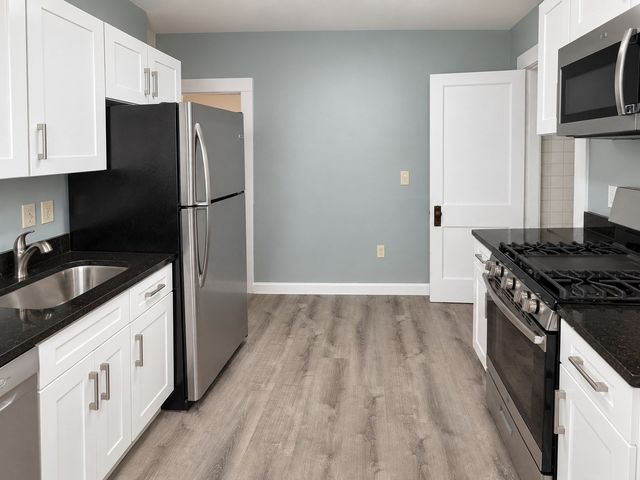 37 Parkdale 37, Somerville, MA 02143