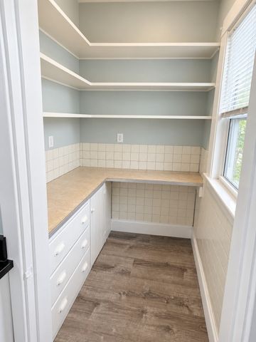 37 Parkdale 37, Somerville, MA 02143