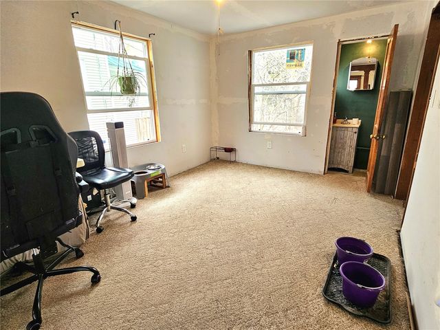 1506 8th Avenue SE, Cedar Rapids, IA 52403