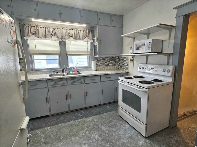 1506 8th Avenue SE, Cedar Rapids, IA 52403