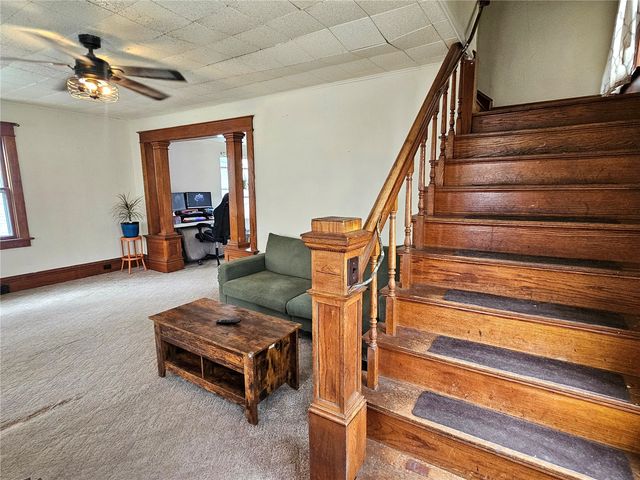 1506 8th Avenue SE, Cedar Rapids, IA 52403