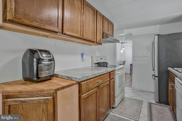 1430 PLATEAU, Saint Leonard, MD 20685