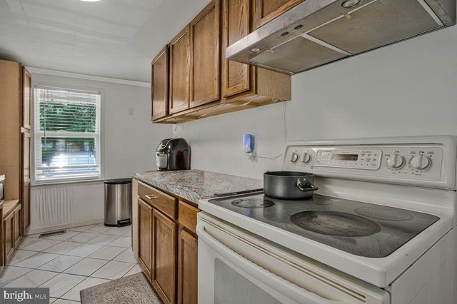 1430 PLATEAU, Saint Leonard, MD 20685