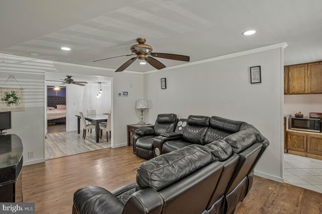 1430 PLATEAU, Saint Leonard, MD 20685