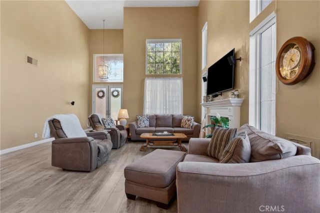 82 Spirngfield, Mission Viejo, CA 92692