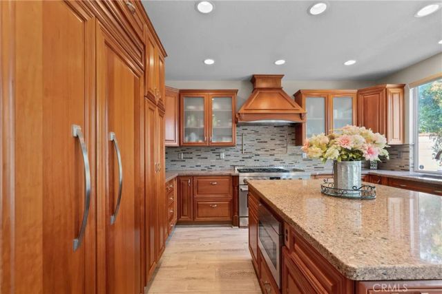 82 Spirngfield, Mission Viejo, CA 92692