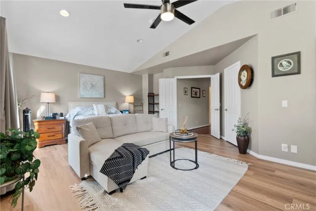 82 Spirngfield, Mission Viejo, CA 92692