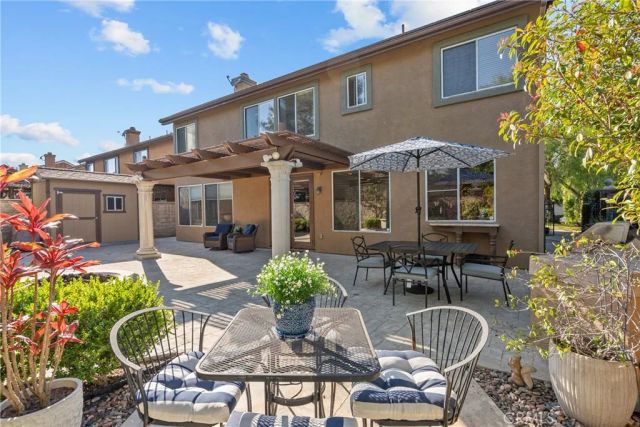 82 Spirngfield, Mission Viejo, CA 92692
