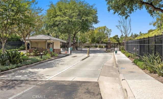 82 Spirngfield, Mission Viejo, CA 92692