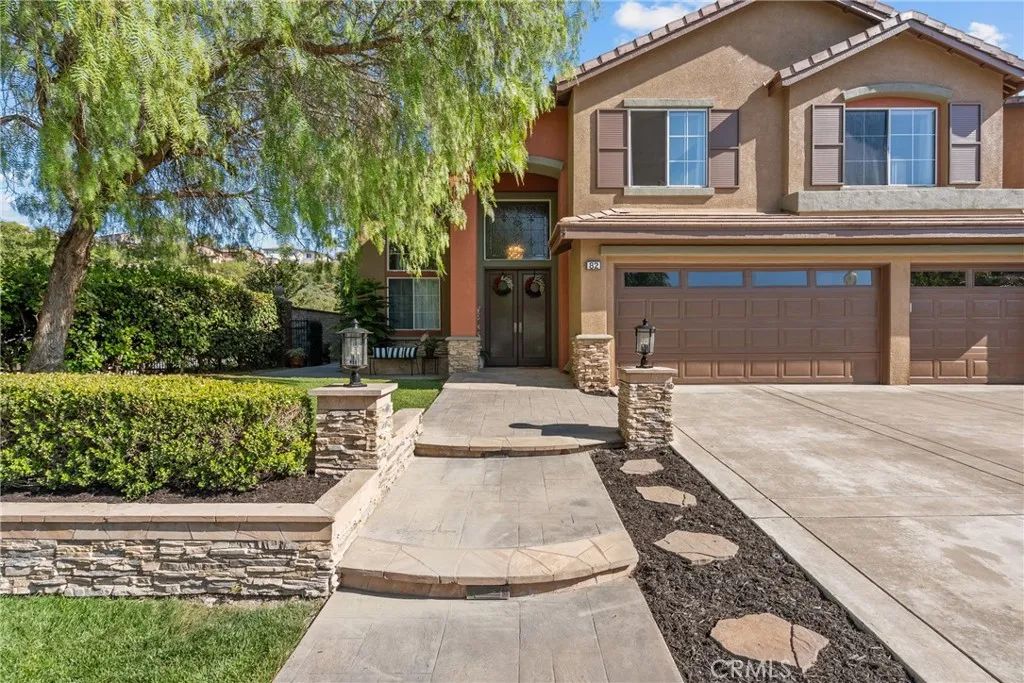 82 Spirngfield, Mission Viejo, CA 92692