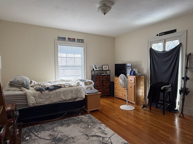 12 Braemore Rd HS, Boston, MA 02135