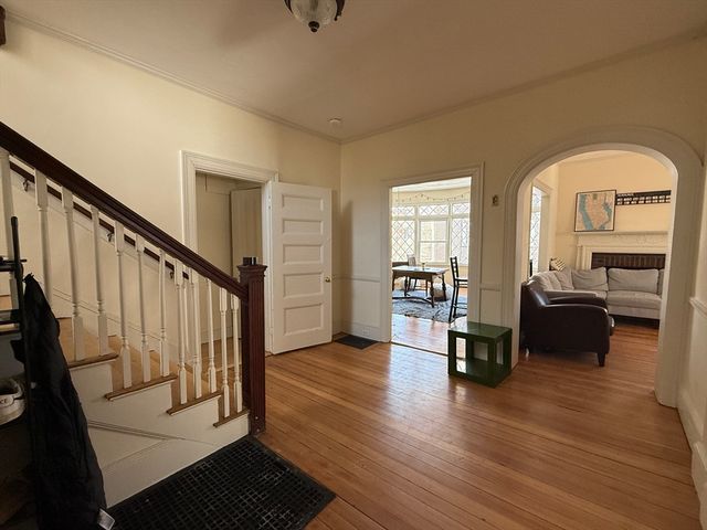 12 Braemore Rd HS, Boston, MA 02135