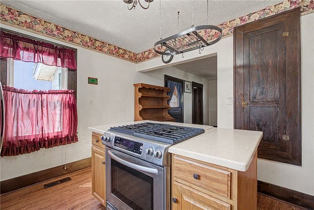 612 W Madison Street, New Carlisle, OH 45344