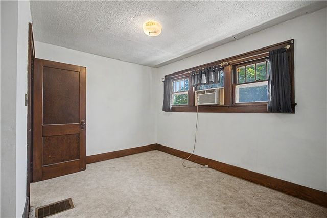 612 W Madison Street, New Carlisle, OH 45344